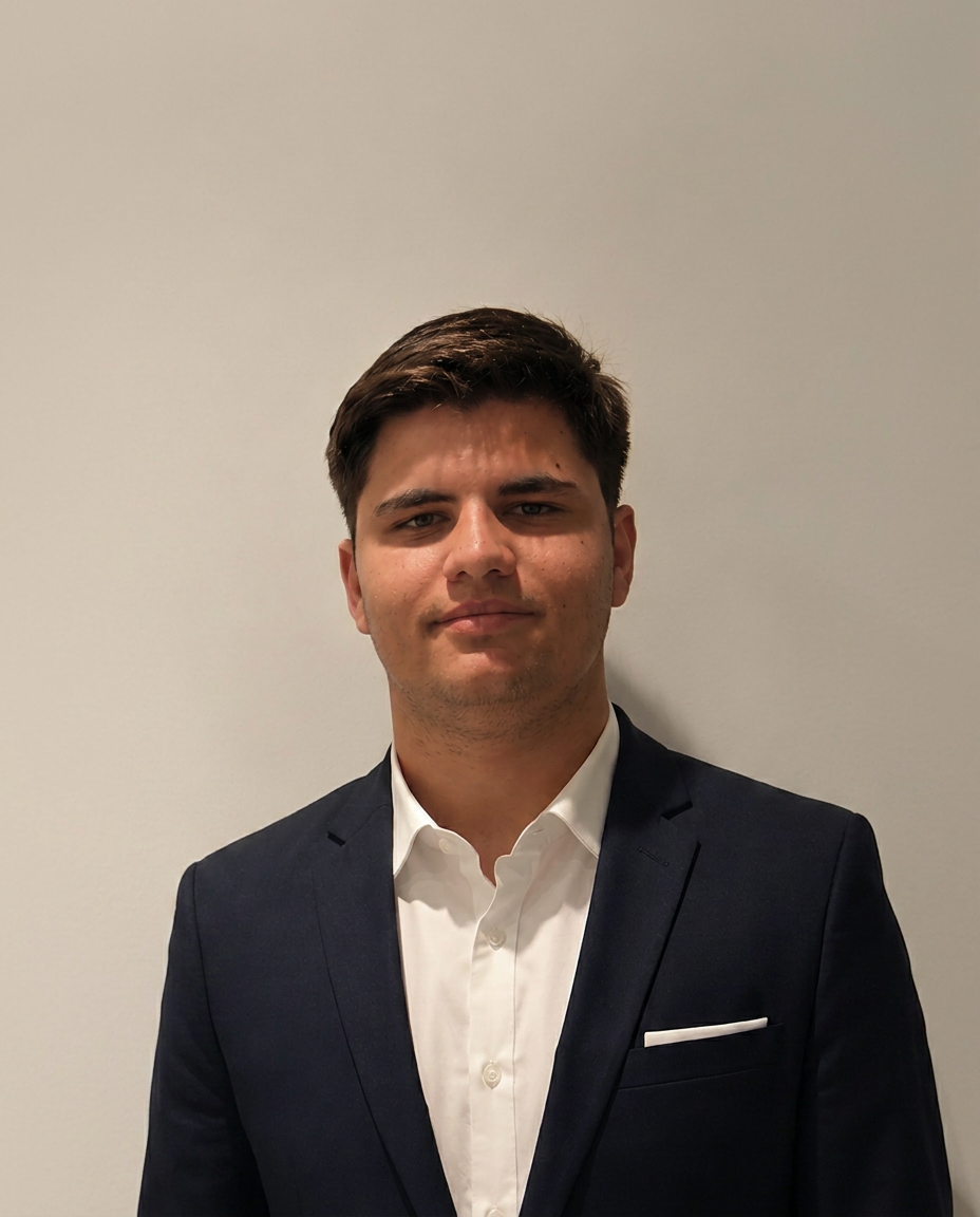 Kosta, Co-Founder / Creative Director at KΩVA Studio